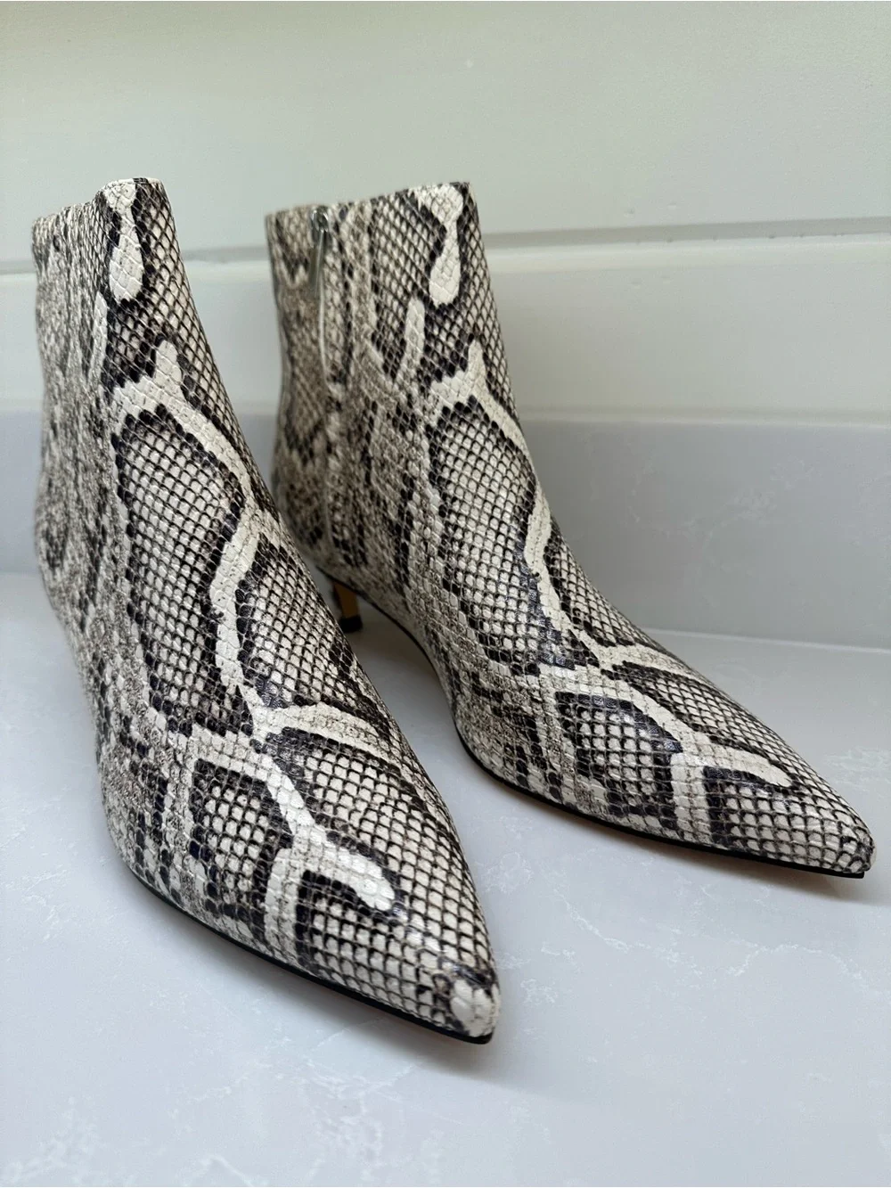 NWT-NIB|| Marc Fisher Itzia Snake-Print Ankle Boot. Size: 9.5M Women’s